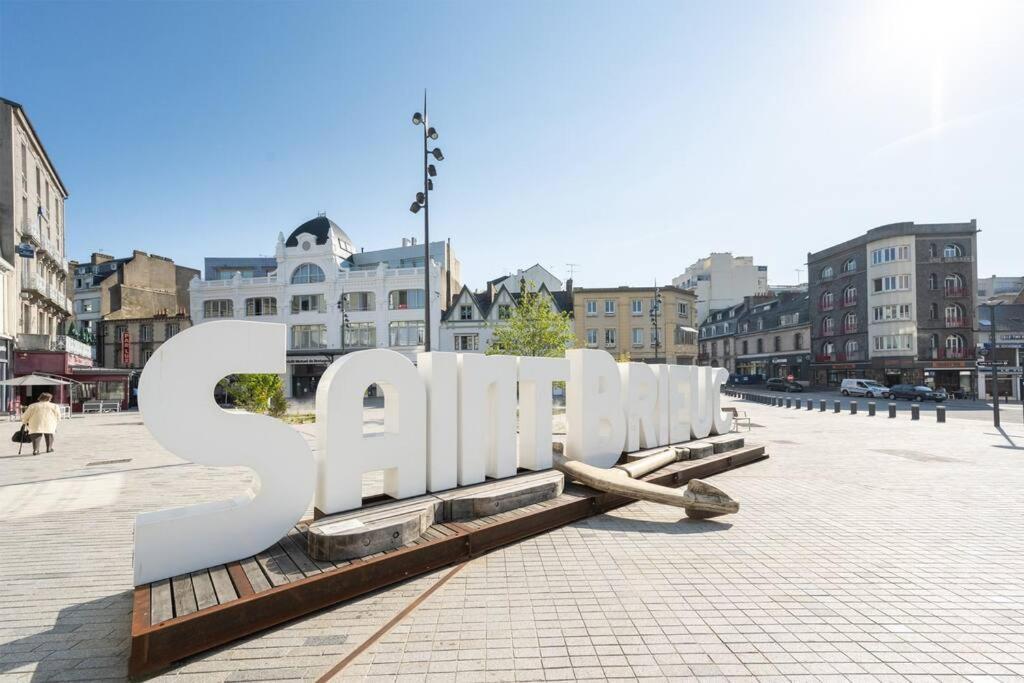 Appartement Au Coeur De Saint-Brieuc Dış mekan fotoğraf